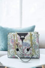 Sac à main fleuri avec chaîne dorée – Image 4