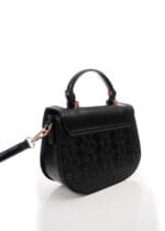 Élégance hivernale intemporelle – Image 4