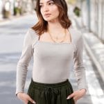 Pull gris à manches longues