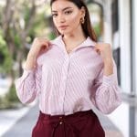 chemise à rayures roses et blanches à manches longues