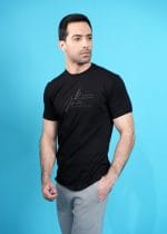 T-shirt noir minimaliste à message inspirant