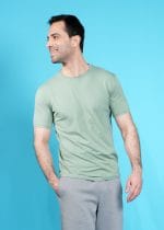 T-shirt basique à coupe ajustée