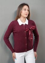 Pull Bordeaux à Col Claudine et Nœud Satiné – Image 2
